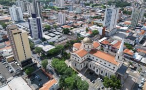 Foto-centro-300x185 Vai Vendo Brasil Portal de Notícias