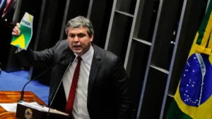 lindinho-300x169 Vai Vendo Brasil Portal de Notícias