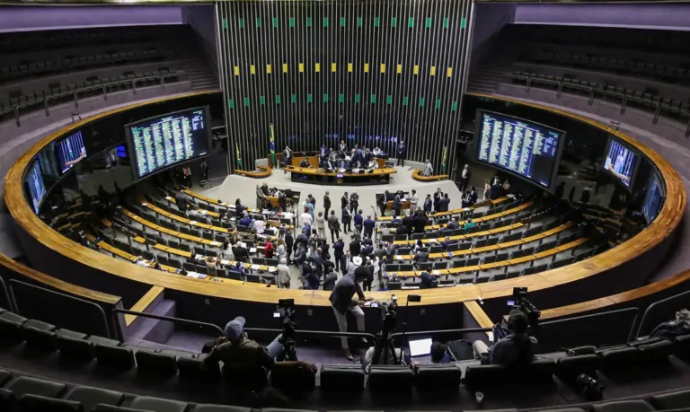 pec_da_blindagem03-768x459 Vai Vendo Brasil Portal de Notícias