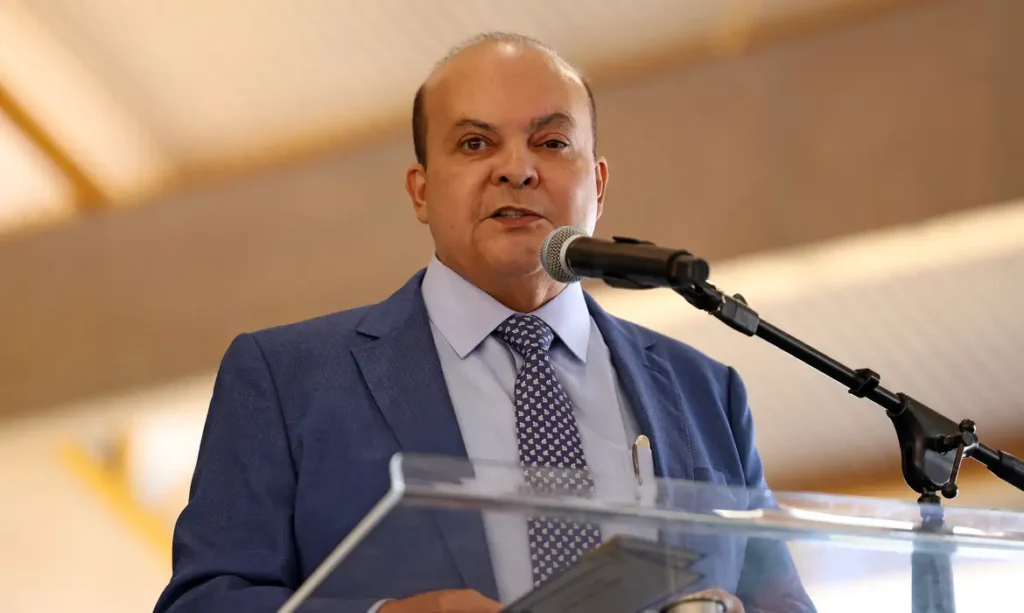 0d9a7674_1-1024x613 Oposição no DF pede impeachment de Ibaneis após citação por Vorcaro