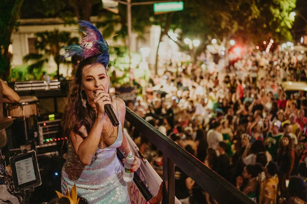 bloco-barbaras-2 Portal de Notícias