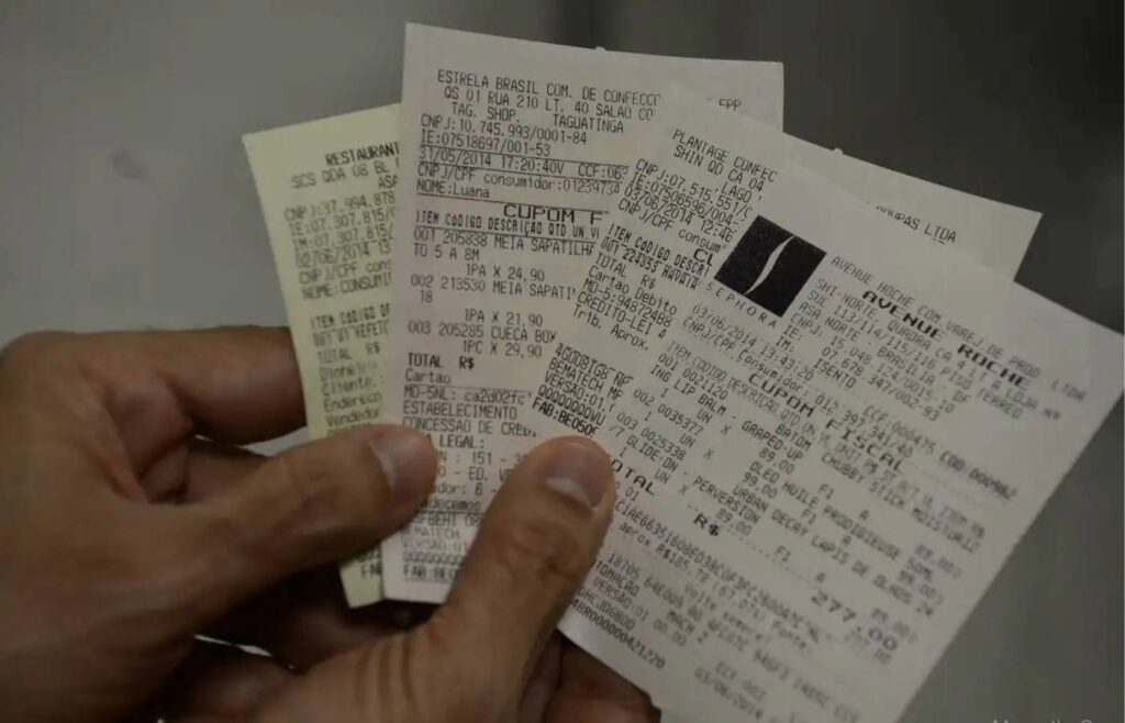nota-1024x658 Reforma Tributária: multas por falta de IBS e CBS nas notas ficam suspensas até 1º de abril