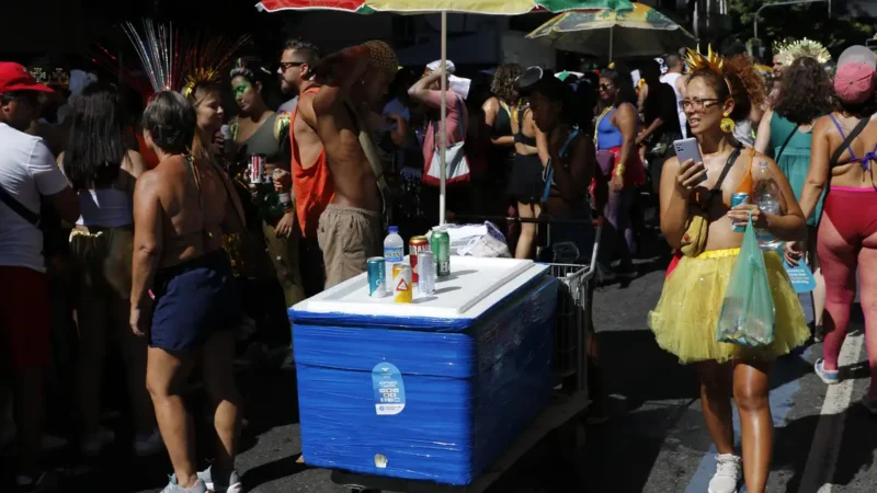 Saiba como se prevenir dos golpes financeiros no carnaval