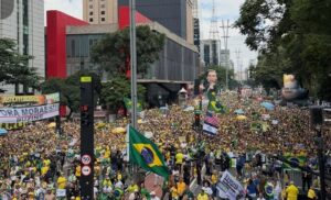 Av-Paulista-01-03-300x182 Vai Vendo Brasil Portal de Notícias