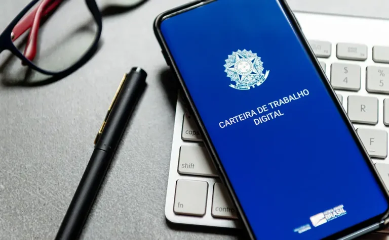 Carteira-de-Trabalho-Digital-768x475 Vai Vendo Brasil Portal de Notícias