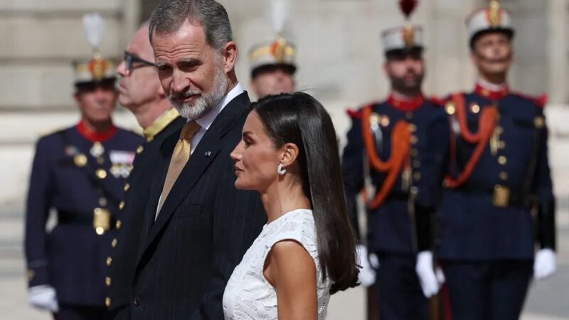 Rei Felipe VI reforça cooperação entre Espanha e países ibero-americanos em visita à Bolívia