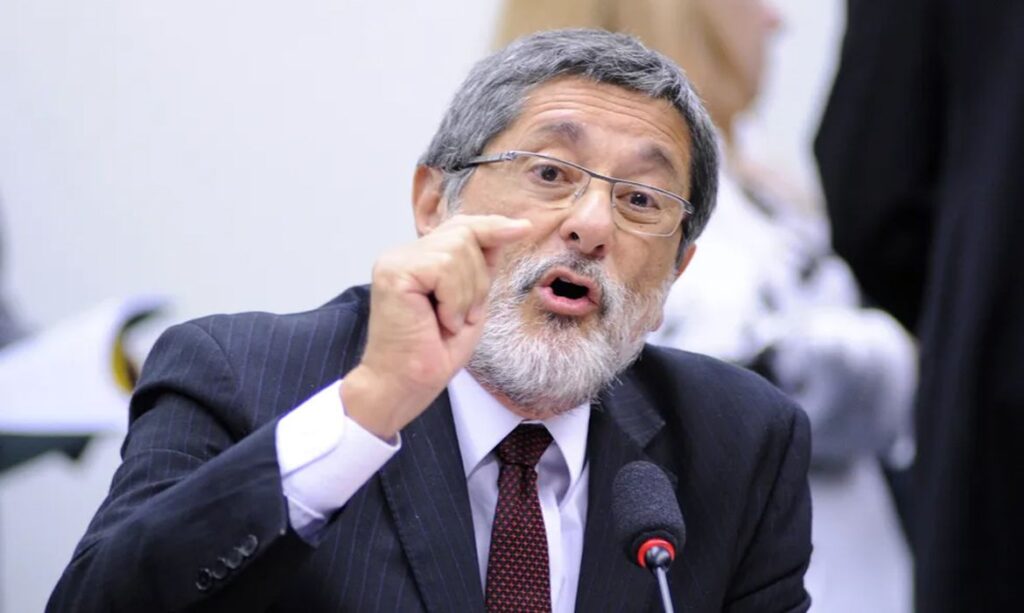 ex-preside-petrobras-1024x613 Guerra expõe risco energético do Brasil