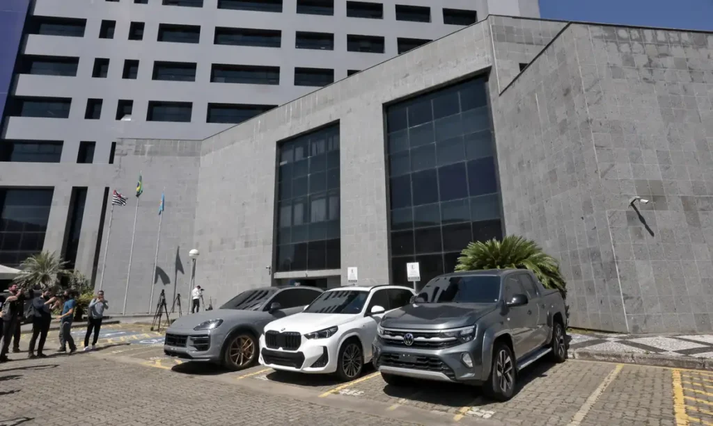 int4890.jpg_0-1024x613 Ação da PF prende influenciadores envolvidos em lavagem de dinheiro