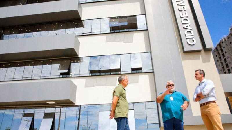 Prefeito Rafael Piovezan acompanha fase final das obras do Cidade Saúde em Santa Bárbara d’Oeste