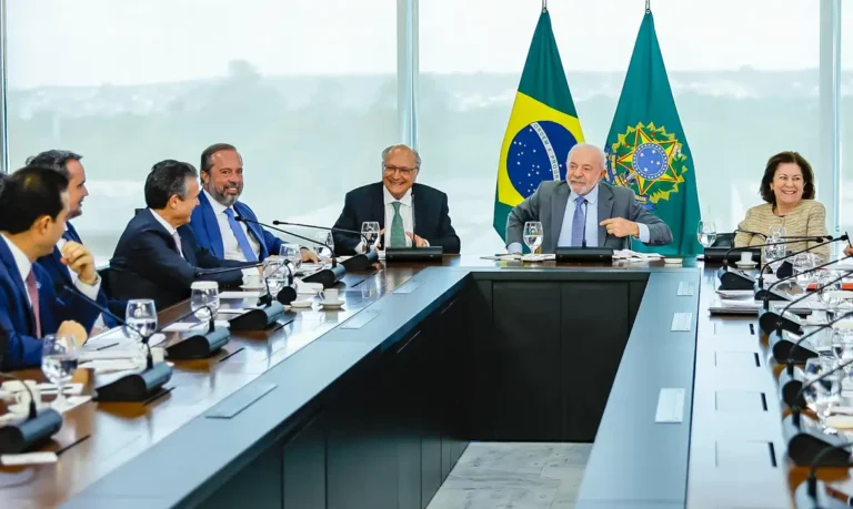 55325070399_a973e0da22_o-768x459 Vai Vendo Brasil Portal de Notícias