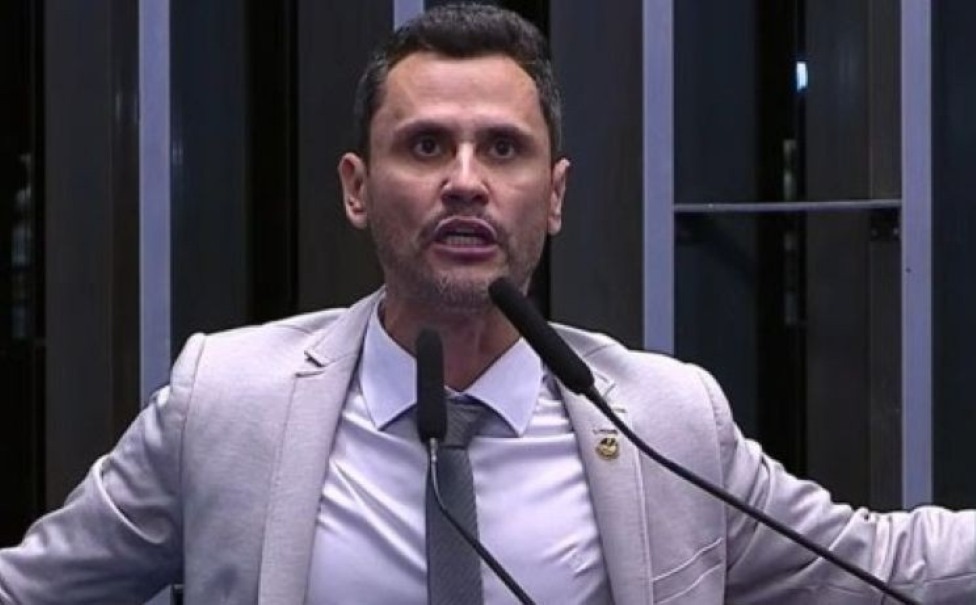 senador-cleitinho-2 Cleitinho desafia direção do Republicanos e abre crise em Minas