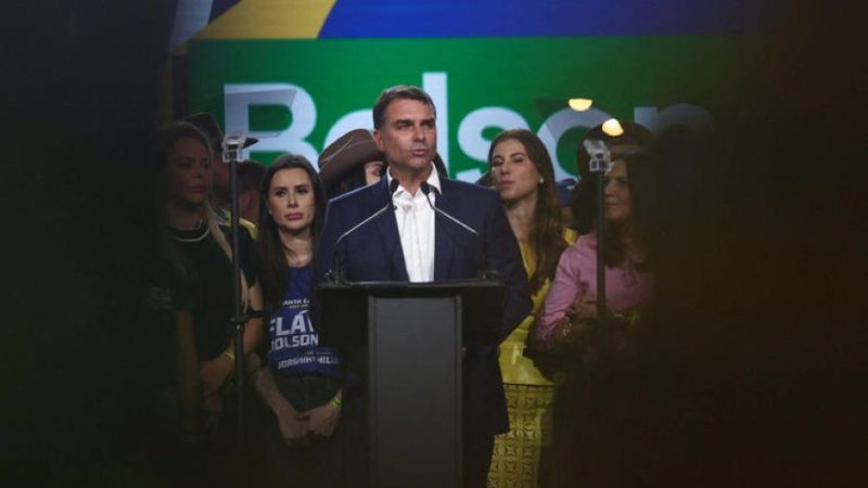 Fraude explode no TSE: Flávio Bolsonaro travado em partido fantasma